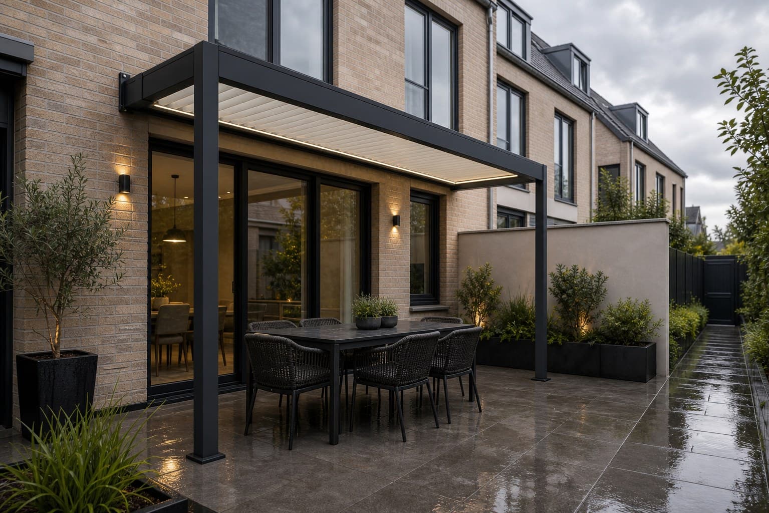Townhouse Patio Environmental use