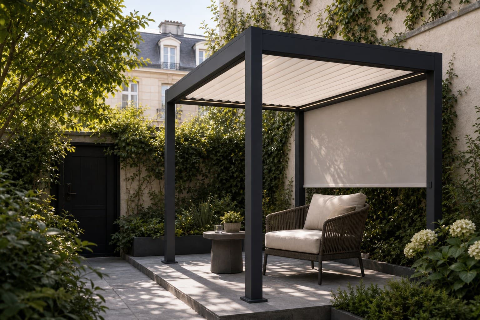 Garden Retreat Market lifestyle view